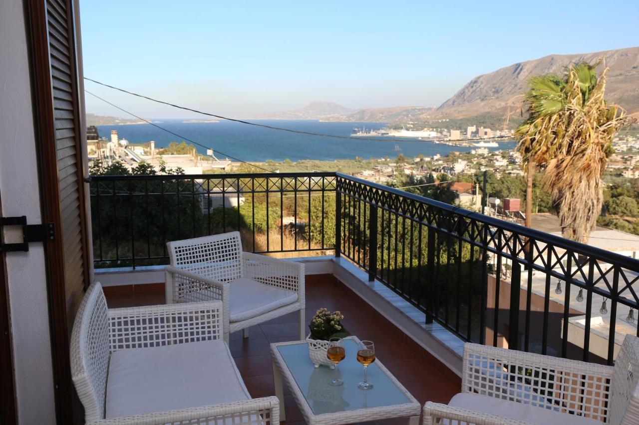Chrisa's Beautiful Chania Hania