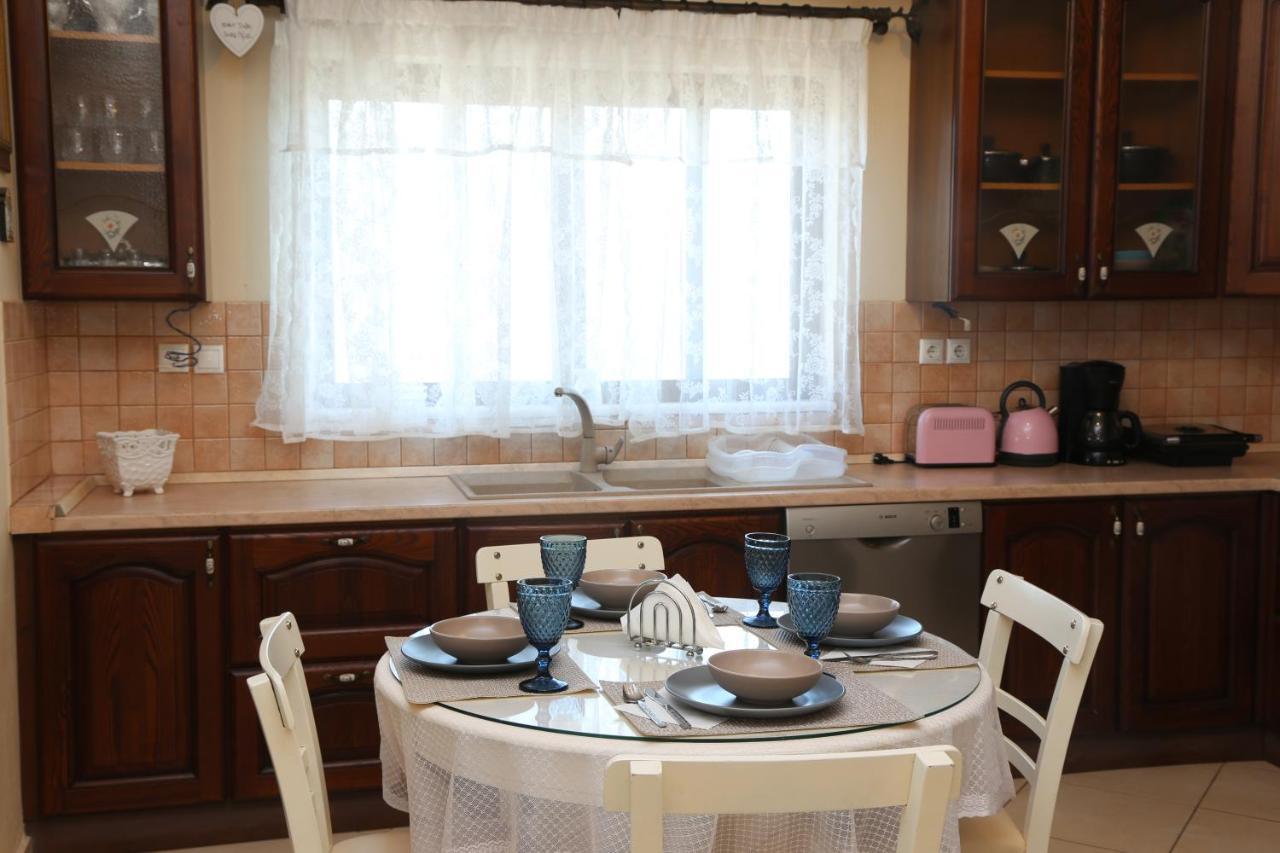 公寓 Chrisa's Beautiful Chania Hania